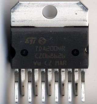 TDA2004 - IC
